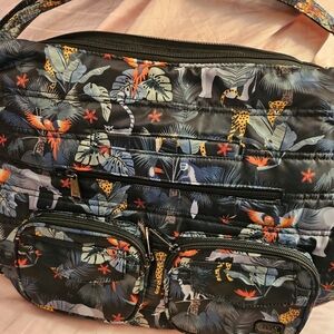 LUG Medium Tote - Zipliner